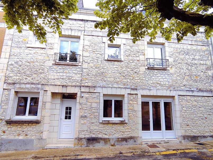 Vente maison 6 pièces 138 m² à Lesigny (86270), 136 600 €