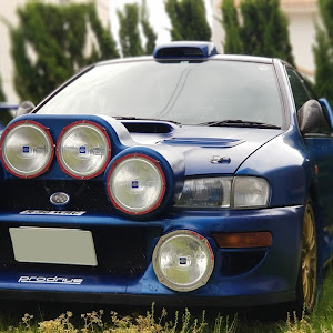 インプレッサ WRX STI GC8