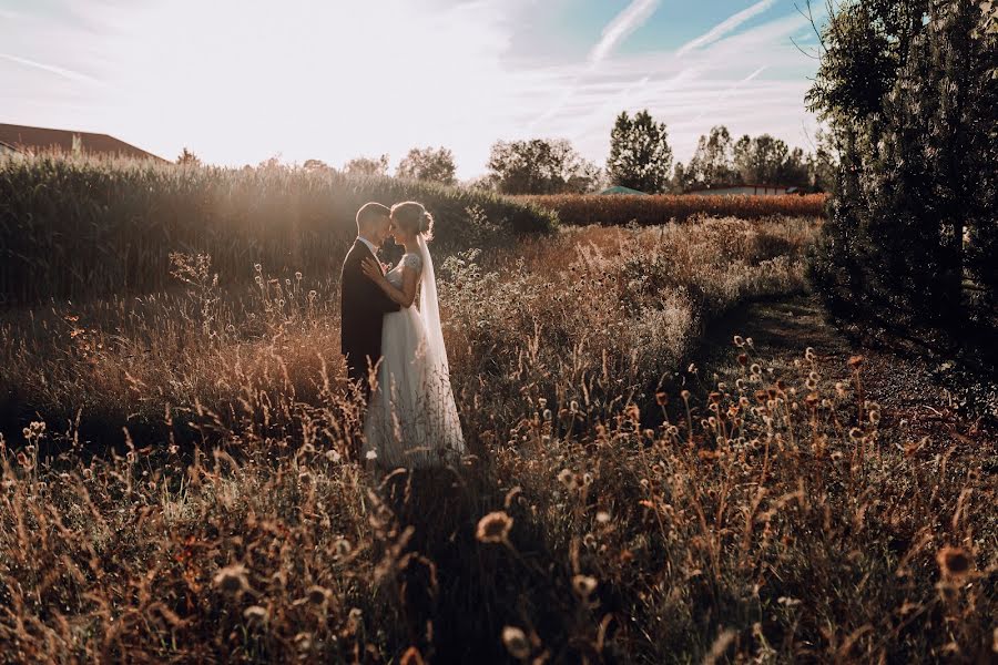 Fotógrafo de bodas Katarzyna Michałaki (savoyar). Foto del 18 de marzo 2019