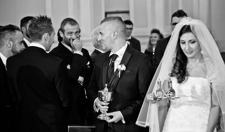 Bröllopsfotograf Antonio Marrocco (infinitoperfett). Foto av 7 oktober 2016