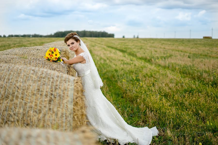 Wedding photographer Vladimir Petrov (vladkirshin). Photo of 16 November 2016