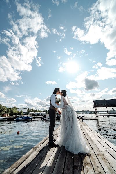 Fotógrafo de casamento Alisa Princeva (alisaprintseva). Foto de 30 de agosto 2019