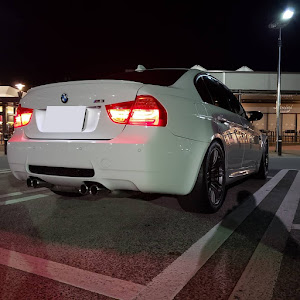 M3 セダン