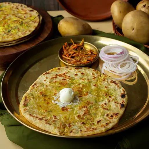 Aloo Pyaaz Paratha