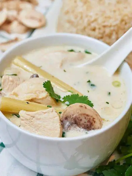 Tom Kha