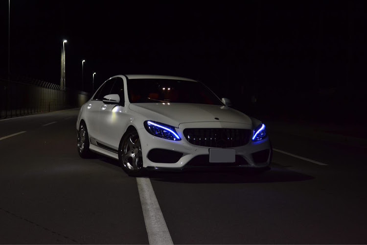 Cクラス セダンのC200AMG ライン・夏っぽい写真展・ドライブ・お盆休み・一眼レフカメラに関するカスタム事例の投稿画像1枚目