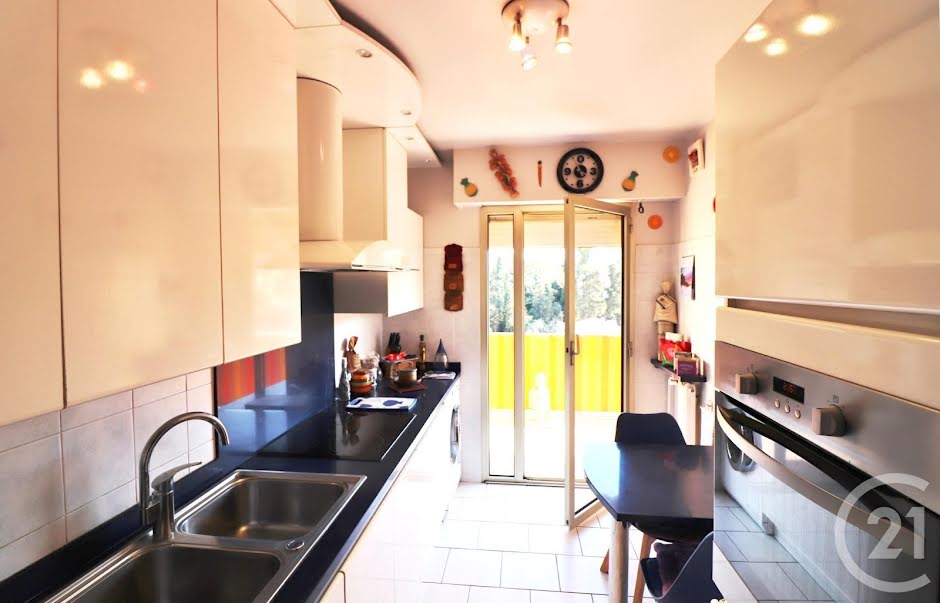 Vente appartement 3 pièces 64 m² à Nice (06000), 390 000 €