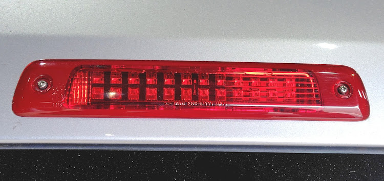 ハイゼットカーゴのメルセデスベンツ・バッテリー交換・腰痛い・LEDブレーキランプ・重いに関するカスタム事例の投稿画像8枚目
