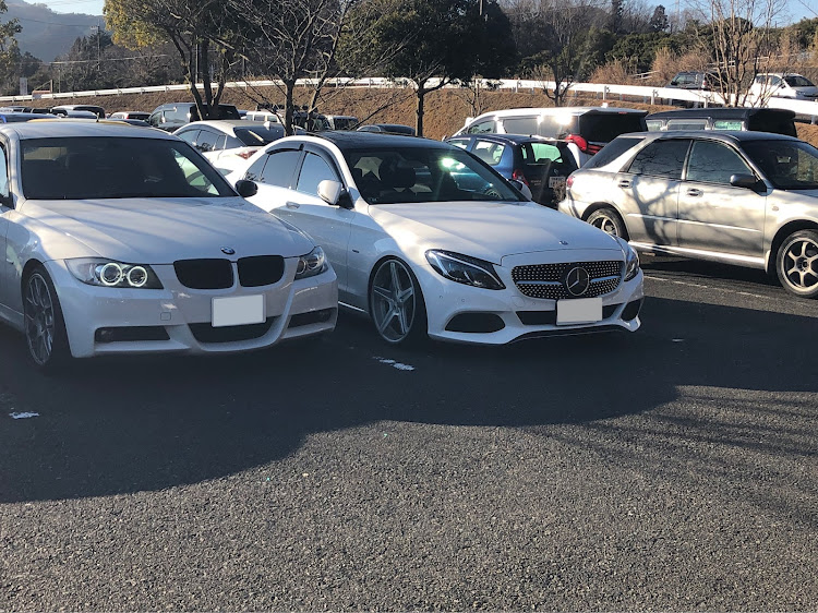 3シリーズ セダンのE90・E9x・今年初オフ会・bmw・オートサロンに行けなくても楽しめる🎵に関するカスタム事例の投稿画像3枚目