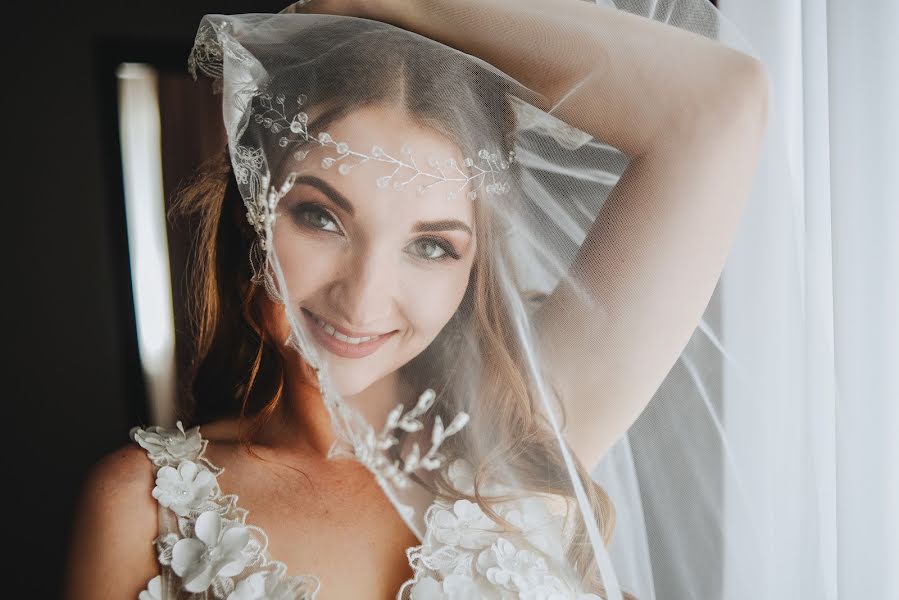 Fotografo di matrimoni Mariya Pashkova (lily). Foto del 24 giugno 2019