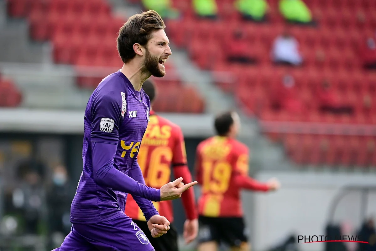 Beerschot-verdediger Van den Bergh legt uit waarom het zo lang duurt eer het klikt: "Daardoor ontstond er een andere dynamiek in de spelersgroep"