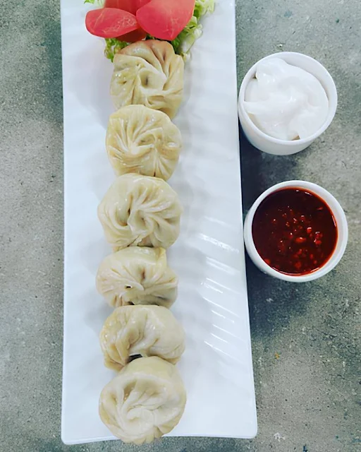 Veg Steamed Momos