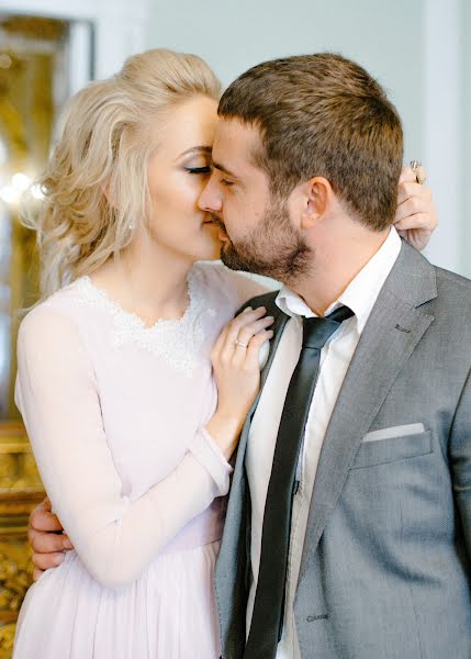 Wedding photographer Luiza Smirnova (luizasmirnova). Photo of 6 February 2017