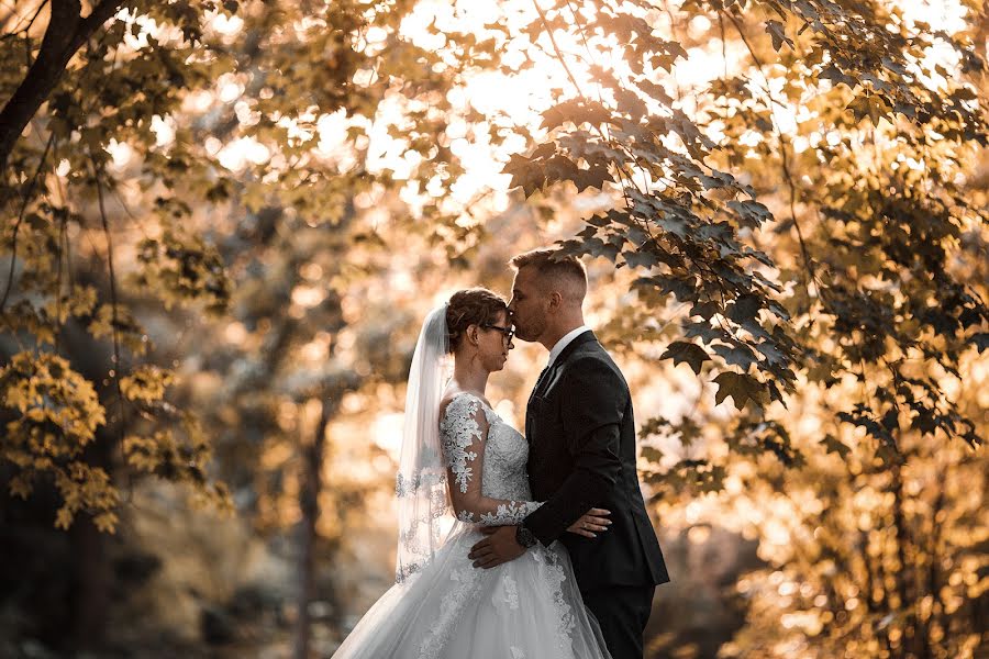 Photographe de mariage Melinda Demjén (melindademjen). Photo du 26 octobre 2021