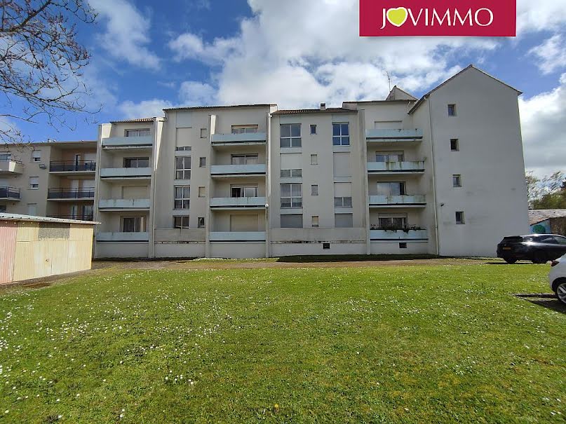 Vente appartement 5 pièces 140 m² à Poitiers (86000), 249 900 €