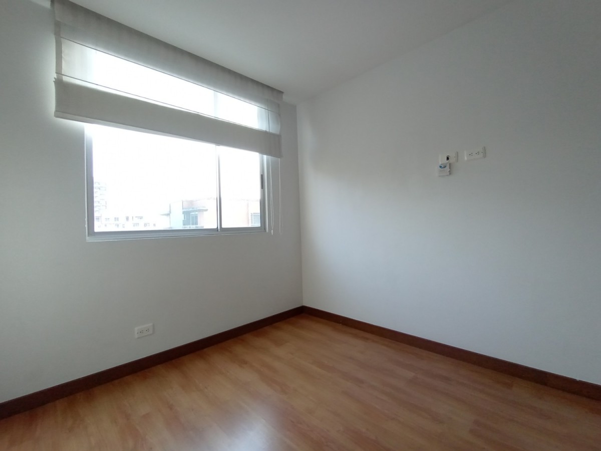 Apartamento En Arriendo - Cedritos, Bogota