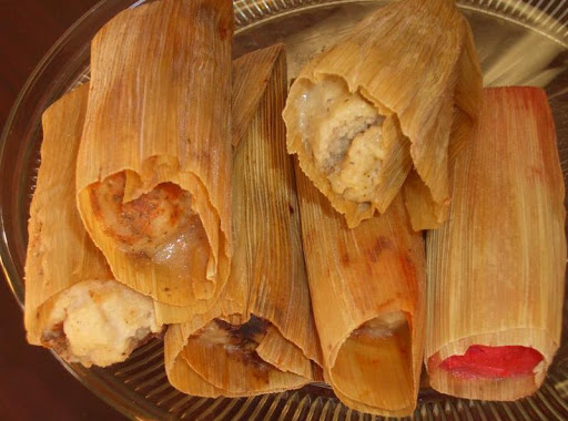 Tamales are always a favorite with everyone. It use to be just at Christmas time but there are so many different ways to make them and so many kinds that it can be done all year long. I hope you enjoy it. 