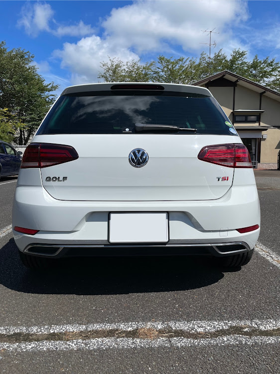 ゴルフ7の千葉県民・フォルクスワーゲンGolf・TSIハイライン・社外アルミホイール・オイル交換に関するカスタム事例の投稿画像2枚目