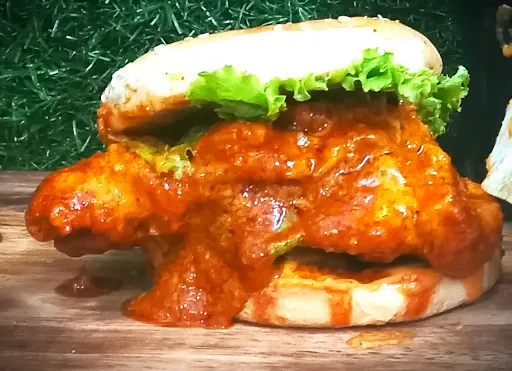 Crispy Fryers Chicken Makhani Burger