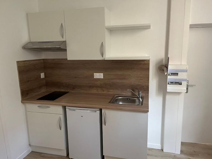 Location  appartement 1 pièce 22 m² à Amiens (80000), 550 €