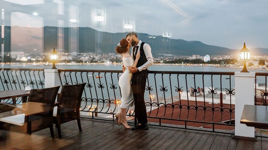 Wedding photographer Artem Medvedev (oceanart). Photo of 18 July 2019