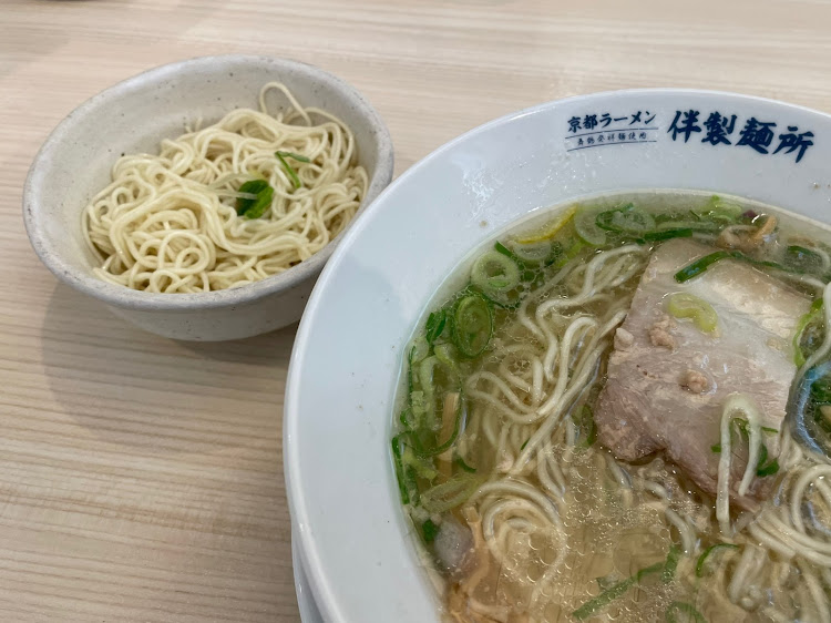 ヴェルファイアのサクラと愛車・桜と愛車・漆黒さん・那珂市中央公民館・京都ラーメン伴製麺所に関するカスタム事例の投稿画像7枚目