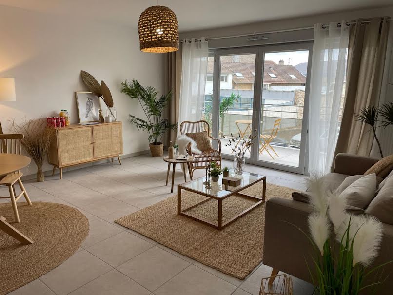 Location  appartement 3 pièces 62 m² à Limoges (87000), 750 €