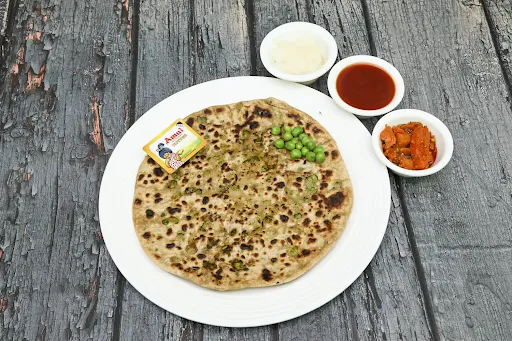 Desi Ghee Matar Paratha