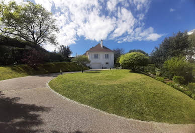 Maison avec terrasse 4