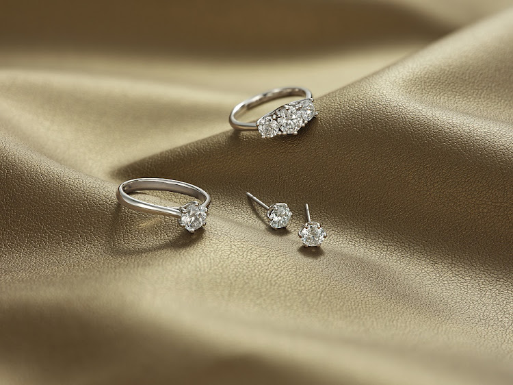 Kwame Diamonds has joined forces with major retailer American Swiss.