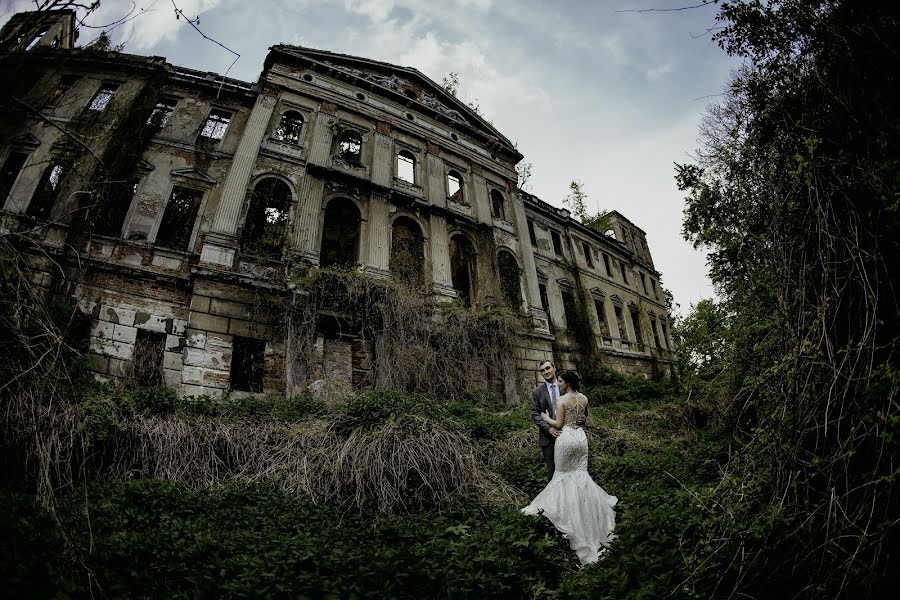 Fotografo di matrimoni Paweł Kowalewski (kowalewski). Foto del 2 giugno 2017