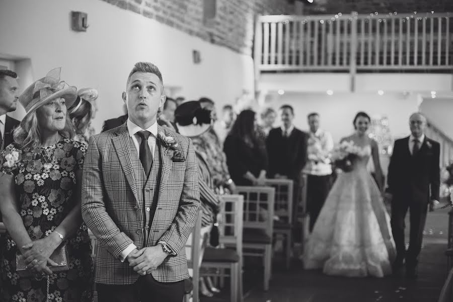 Wedding photographer Jess Yarwood (jessyarwoodphoto). Photo of 12 July 2019