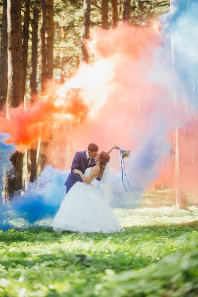 Fotógrafo de bodas Sema Nekryach (photosiberian). Foto del 22 de enero 2016