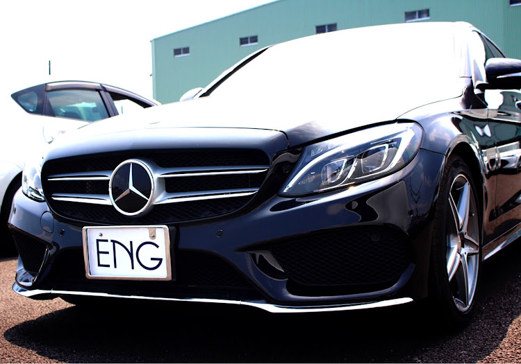 株式会社ENGさんが投稿したベンツ・メルセデス・ベンツ・ドライブ・AMG・黒セダンに関するカスタム事例の投稿画像1枚目