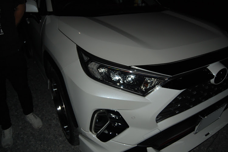 ノートのノートニスモ・カメラ練習・画像加工・rav4・洗車に関するカスタム事例の投稿画像4枚目