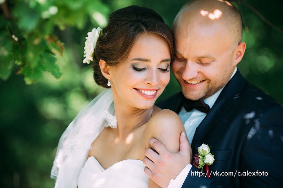 Fotógrafo de casamento Aleksandr Cunik (saneekk1). Foto de 30 de julho 2015