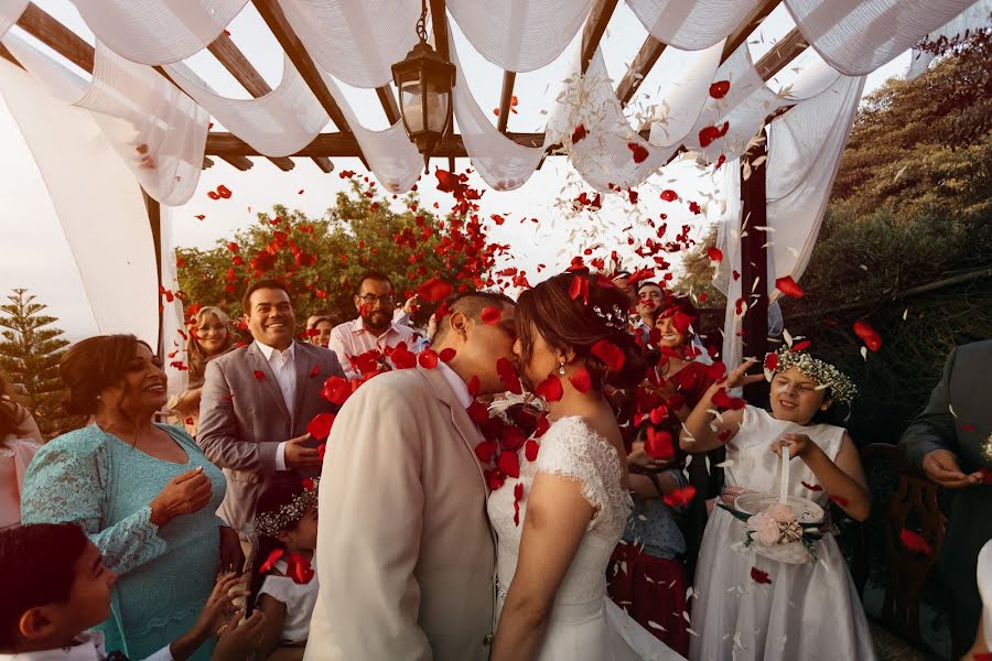 Fotografo di matrimoni Walter Montalvo (waltermontalvo). Foto del 22 luglio 2019