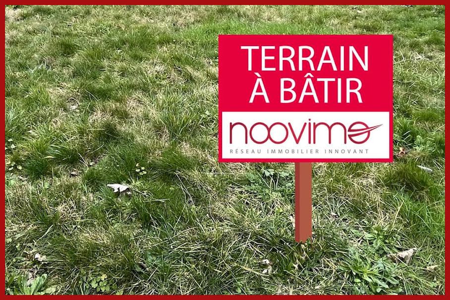 Vente terrain  800 m² à Challans (85300), 172 000 €