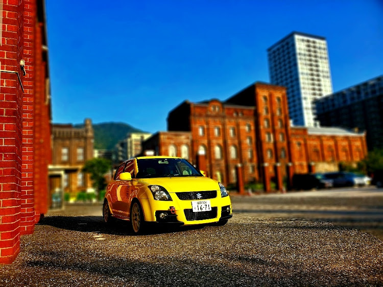 スイフトスポーツのneed for swift・北九州・ダイソー・CTのみなさんに感謝・世界平和を願いますに関するカスタム事例の投稿画像2枚目