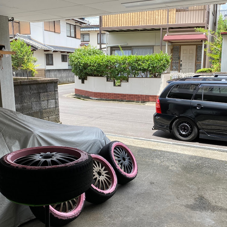 カローラフィールダーのDIY・ホイール塗装DIYに関するカスタム事例の投稿画像1枚目