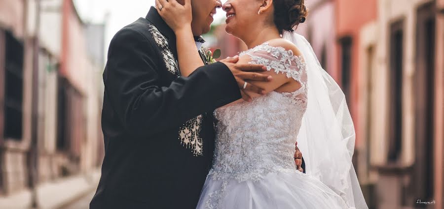 Bryllupsfotograf Jorge Humberto Medina (filmeventsags). Bilde av 3 august 2019