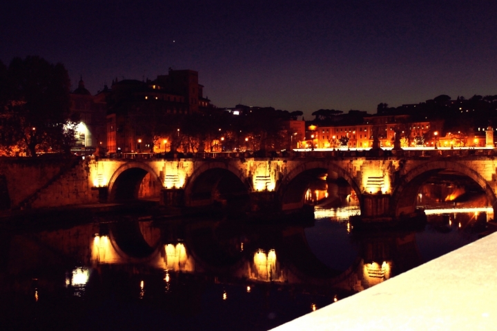 Lungotevere illuminato di Chiara S.