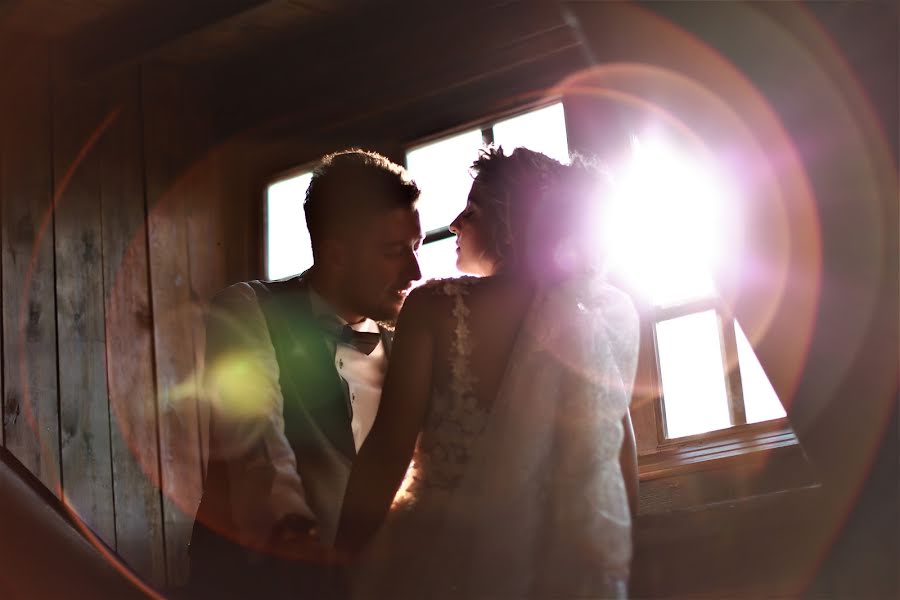 結婚式の写真家Foto Burç (fotoburc)。2019 4月5日の写真
