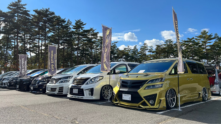 ヴェルファイアのClub Excellent・ROWFES VOL.2・イベント・富士山パーキング・ヴェルファイアに関するカスタム事例の投稿画像2枚目