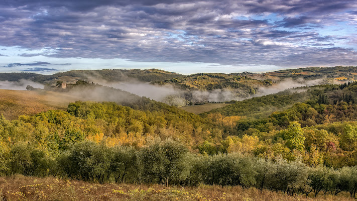 Alba in autunno tra le colline Toscane di Adri-Mugna