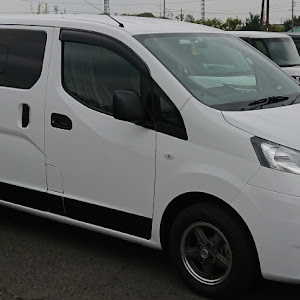 NV200バネット