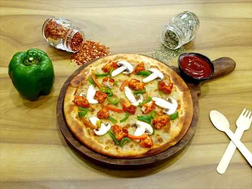 Chicken Hot And Spicy Pizza