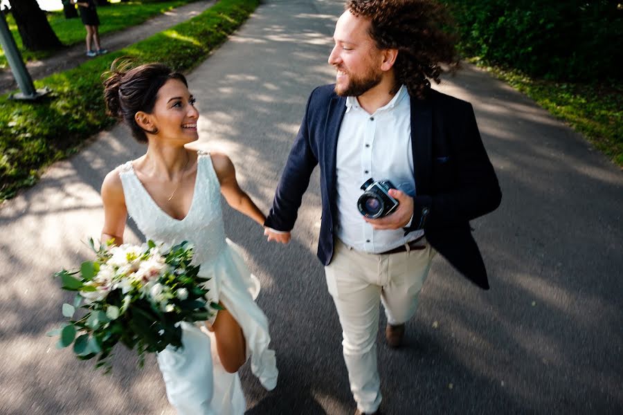 Fotógrafo de casamento Andrey Drozdov (adeo). Foto de 5 de outubro 2017