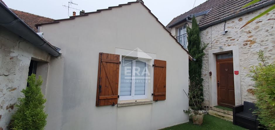 Vente maison 5 pièces 100 m² à Brie-Comte-Robert (77170), 299 000 €