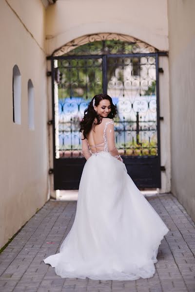 Wedding photographer Ekaterina Klimova (mirosha). Photo of 15 August 2019